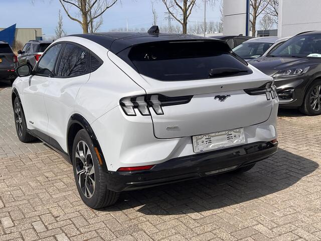 Ford MUSTANG Mach-E Extended Premium AWD 98 kWh | Panoramadak |