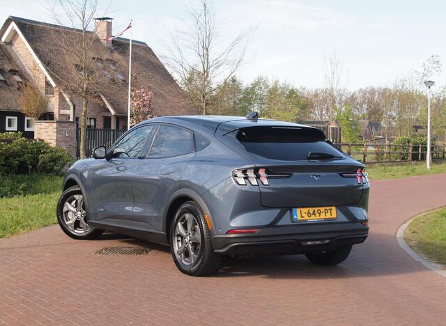 Ford MUSTANG Mach-E Extended RWD 98 kWh | SOH 94% | Panoramadak | 360 Camera | Bang & Olufsen | Apple Carplay | Cruise Control |