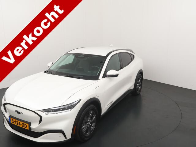 Ford MUSTANG Mach-E Extended RWD 294 pk 98 kWh | Adapt. Cruise | Clima | Winterpack | Leer | Camera | Apple carplay | Android Auto | SOH 97,5%