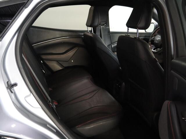 Ford MUSTANG Mach-E Extended AWD 98 kWh | Panoramadak | 360° Camera | B&O | Cruise Control Adaptief | Navigatie | Elektr. Achterklep |