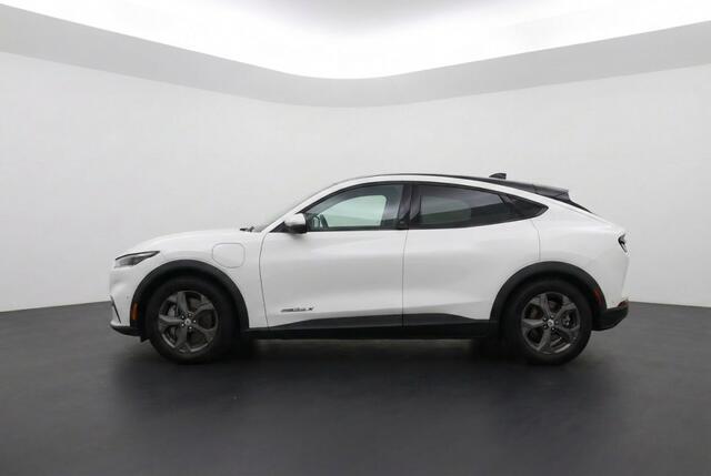 Ford MUSTANG Mach-E Extended Range 99 KWH l Pano l B&O l VOL OPTIES