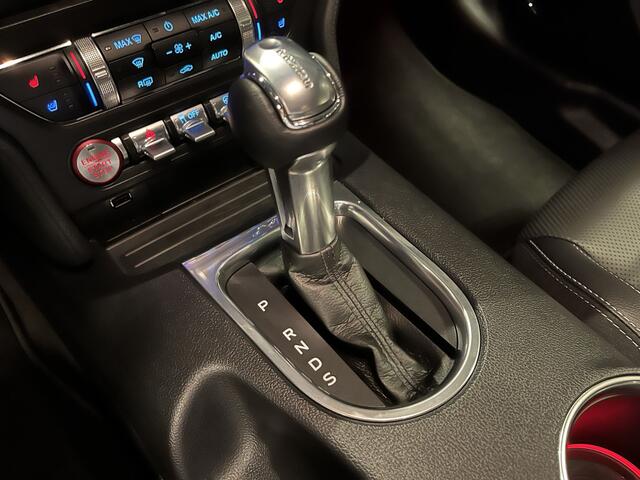 Ford MUSTANG Fastback 5.0i V8 GT Premium 460PK Automaat