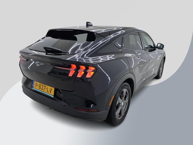 Ford MUSTANG Mach-E RWD 75 kWh 88.000 KM | SOH 92,5% | Technology Pack Plus | Panorama Dak | Volledig Lederen Interieur. | WORDT VERWACHT!