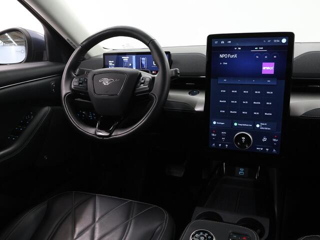 Ford MUSTANG Mach-E RWD 75 kWh | Navigatie | Winterpakket | Parkeercamera 360° | Cruise Control Adaptief | B&O | Elektr. Achterklep |