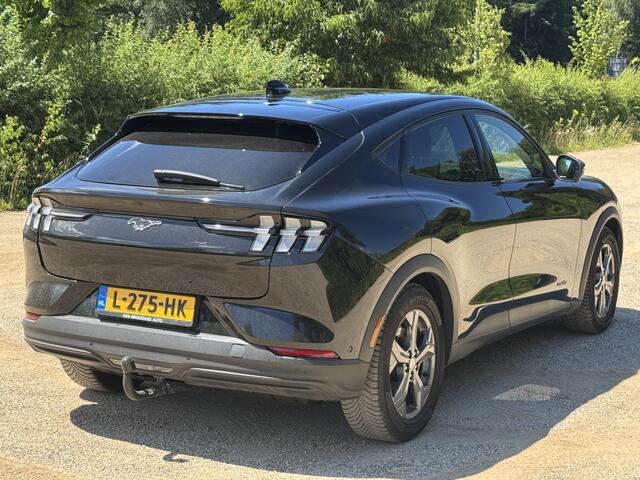 Ford MUSTANG Mach-E RWD 75 kWh *LEDER/NAVI/CAMERA
