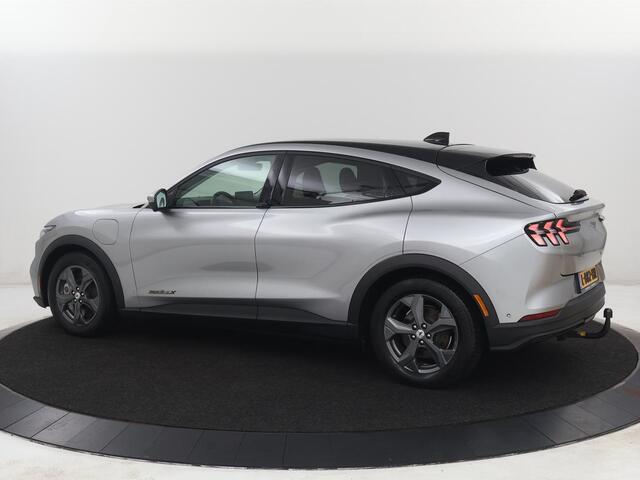 Ford MUSTANG Mach-E Extended RWD 98 kWh | SOH 93,5% | Panoramadak | Trekhaak | 360 Camera | Adaptive cruise control | DAB radio | Stoel & stuurverwarming | Carplay | Bang & Olufsen | Climate control | Keyless | Navigatie