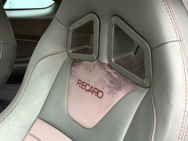 Ford MUSTANG Fastback BWJ 10-2018 | 310 PK AUTOMAAT RTR RECARO INT. | CARPLAY | CAMERA | NAVI | CLIMA | CRUISE