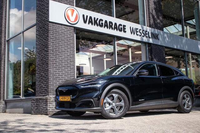 Ford MUSTANG Mach-E RWD 75 kWh | Adapt Cruise | Carplay | Technology Pack |