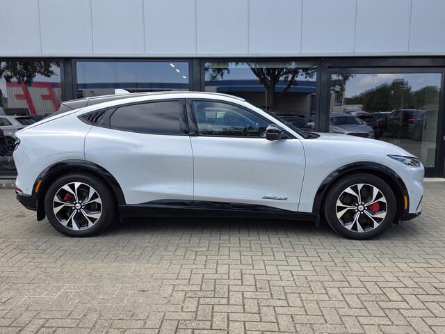 Ford MUSTANG Mach-E Extended Premium AWD 98 kWh