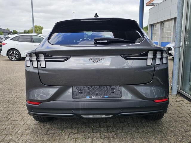 Ford MUSTANG Mach-E Extended RWD 98 kWh | Panoramadak | Bang&Olufsen | 360 graden camera | Elektrische achterklep
