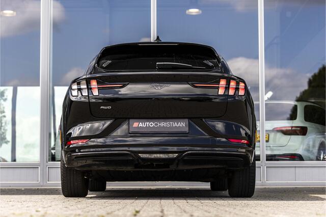 Ford MUSTANG Mach-E AWD 75 kWh | Pano | B&O | Camera