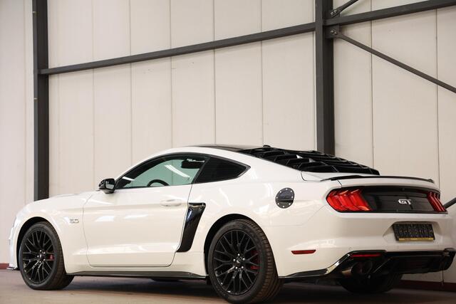 Ford MUSTANG Fastback 5.0 V8 GT AUTOMAAT