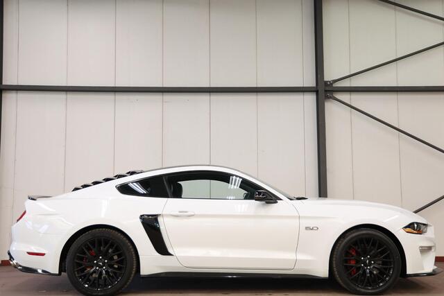 Ford MUSTANG Fastback 5.0 V8 GT AUTOMAAT