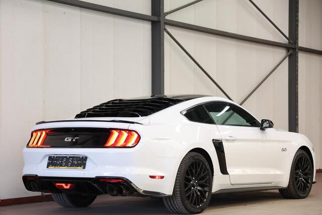 Ford MUSTANG Fastback 5.0 V8 GT AUTOMAAT