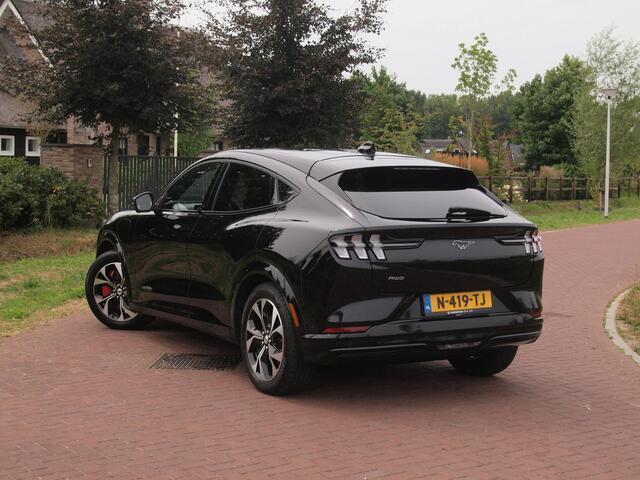 Ford MUSTANG Mach-E Extended AWD 98 kWh | SOH 93% | 360 Camera | Bang & Olufsen | Apple Carplay | ACC | NL-Auto |