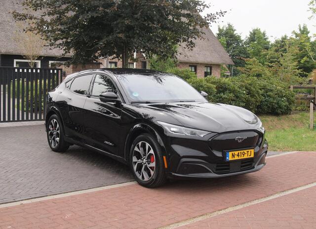 Ford MUSTANG Mach-E Extended AWD 98 kWh | SOH 93% | 360 Camera | Bang & Olufsen | Apple Carplay | ACC | NL-Auto |