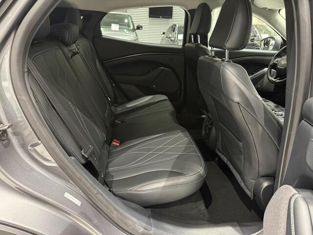 Ford MUSTANG Mach-E Extended RWD 98 kWh | SOH 93,1% | B&O | Navigatie | Stoelverwarming |