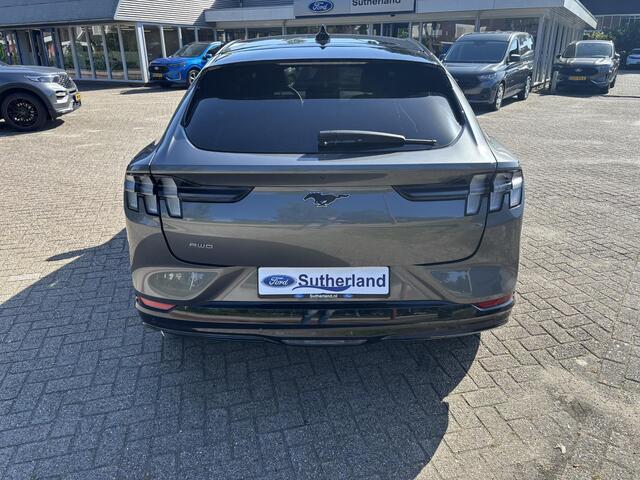 Ford MUSTANG Mach-E Extended Premium AWD 98 kWh 351pk | Panoramadak | 1.500kg Trekgewicht