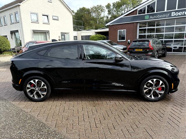 Ford MUSTANG Mach-E AWD 75 kWh 19''Lmv, 360 camera, Trekhaak, B&O