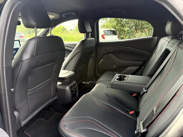 Ford MUSTANG Mach-E AWD 75 kWh 19''Lmv, 360 camera, Trekhaak, B&O