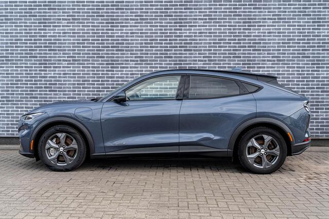 Ford MUSTANG Mach-E RWD 75 kWh | Bang Olufsen Audio | 360 Graden Camera | Parkeersensoren | Keyless Entry | Elektrische Achterklep | Stoelverwarming | Cruise Control Adaptief | Dodehoekdetectie | Navigatie | Apple Carplay | Android Auto