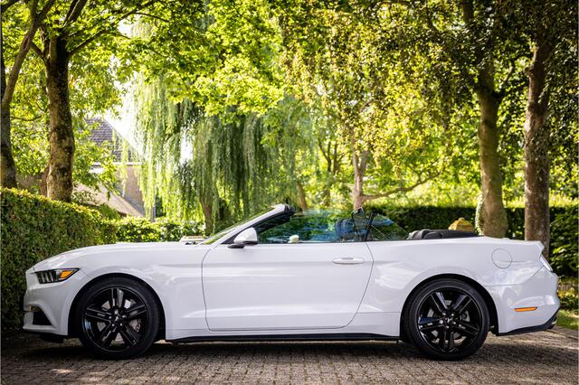 Ford MUSTANG Convertible 2.3 EcoBoost Stoelventilatie Shaker Audio NL Auto