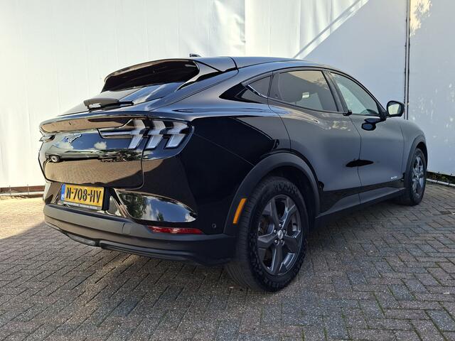 Ford MUSTANG Mach-E RWD 75 kWh Technology Pack Memory Pano.dak 360° B&O LEER