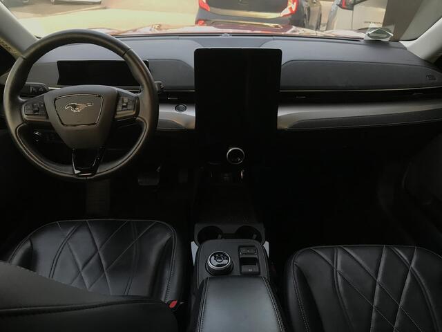 Ford MUSTANG Mach-E RWD 75 kWh Trekhaak