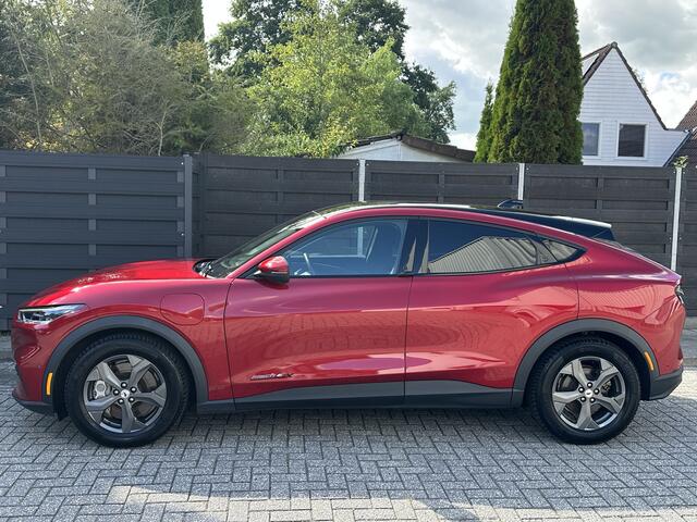 Ford MUSTANG Mach-E Extended RWD 98 kWh | Pano | Adapt. Cruise | Rondomzicht camera | Stoel, Stuur & Voorruitverwarming | | Elekt. bestuurdersstoel | B&O | Leder