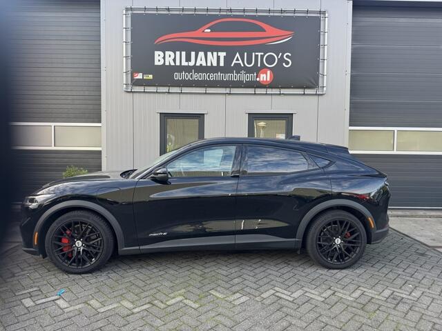 Ford MUSTANG Mach-E Volleer Dikke velgen RWD 75 kWh