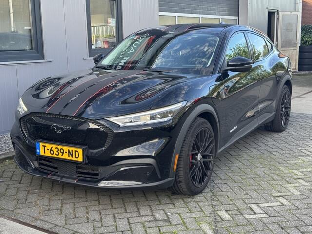 Ford MUSTANG Mach-E Volleer Dikke velgen RWD 75 kWh