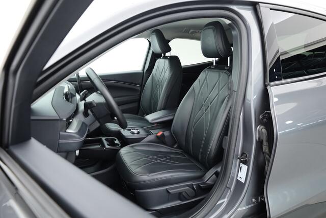 Ford MUSTANG Mach-E RWD 75 kWh | Rijklaar! | Adapt. Cruise | Keyless | Leder | Stoel- stuurverw. | Camera | Dodehoek | Apple CarPlay