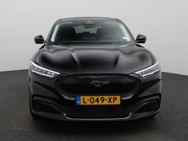 Ford MUSTANG Mach-E RWD 75 kWh | Navigatie | 360 Camera | Pack Winter | Airco | Elektrische klep
