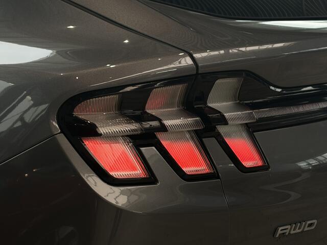 Ford MUSTANG Mach-E Extended Range 371 pk AWD 98 kWh I Pano | B&O | El. a. klep | 360° Camera | Adapt. cruise | SOH 94,4%