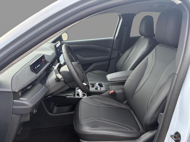Ford MUSTANG Mach-E Standard RWD 72,6 kWh | Adaptieve Cruise Control | Stoel,- Stuur & Voorruitverwarming | Warmtepomp