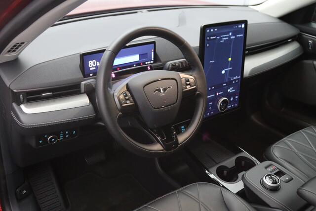 Ford MUSTANG Mach-E RWD 75 kWh 270 PK, SOH 97%, Leder, Adap. Cruise Control, Camera, Carpaly