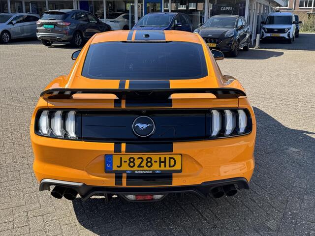 Ford MUSTANG Fastback 2.3 EcoBoost 289pk | Custom Pack Black | Lederen bekleding | Navigatie full map | Voorstoelen verwarmd en geventileerd | Audio installatie premium | Twister Orange – foto 6