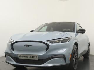 Ford MUSTANG Mach-E Extended Premium RWD 88 kWh | Pan