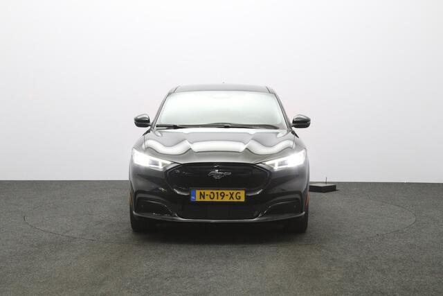 Ford MUSTANG Mach-E AWD 75 kWh 270 PK, SOH 95 %, Leder, Memory, Adap. Cruise Control, Winterpakket, Carplay, Camera – foto 6