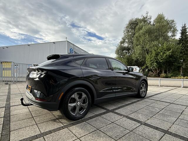 Ford MUSTANG Mach-E Aut. 75kwh Technolodgy Plus | SoH 94% | Panorama | Leder | Trekhaak – foto 9