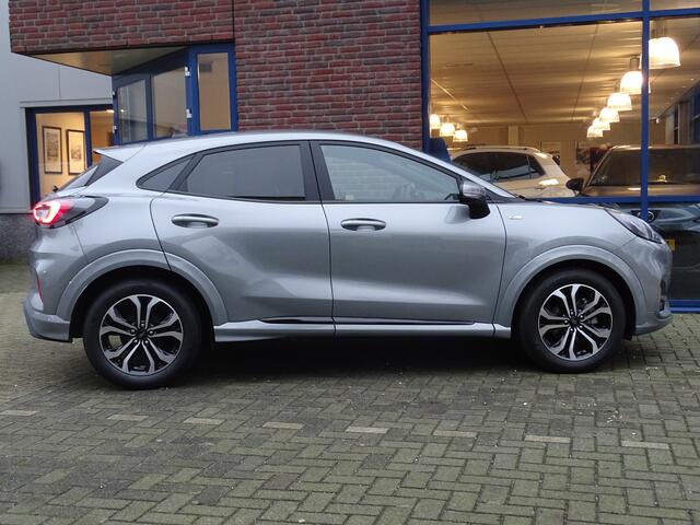Ford PUMA 1.0 EcoBoost Hybrid ST-Line