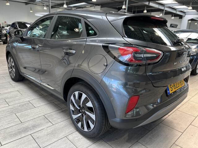 Ford PUMA EcoBoost Hybrid 125 pk Titanium | Camera | Navi | LED | Parkeersens. V+A | 100% dealer onderh.