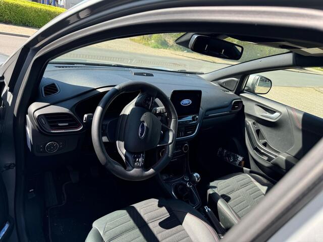 Ford PUMA 1.0 EcoBoost Hybrid ST-Line X 125pk | Adaptieve Cruise | BLIS | Winterpack | Full LED