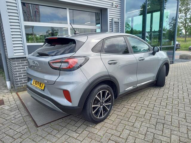 Ford PUMA 1.0 EcoBoost Hybrid Titanium - MASSAGE - STOEL/STUUR VERWARMING - CARPLAY / ANDROID - NAVI - CLIMA - CRUISE -