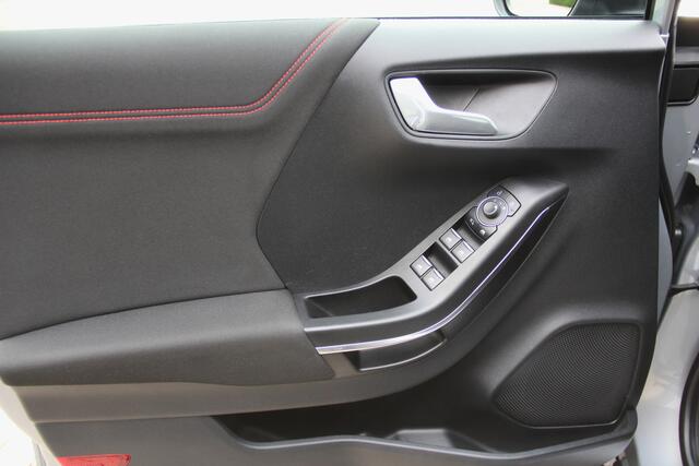 Ford PUMA 1.0 Ecoboost Hybrid | LED | Navi | ACC | Camera | Stoel-Stuur verw | DIGI-Dash | Dodehoek assist | LMV17'' ECC | ST-Line Zeer nette