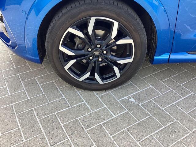 Ford PUMA 1.0 EcoBoost Hybrid ST-Line X | Adaptive cruise control | Winter Pack | Camera | Contrasterend dak