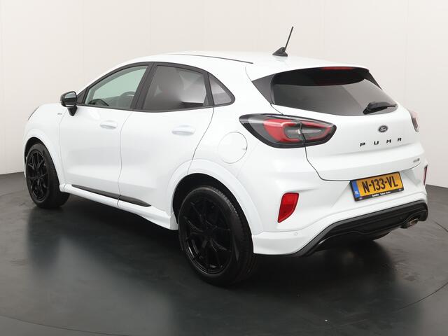 Ford PUMA 125PK EcoBoost Hybrid ST-Line | Navigatie | 18-inch | Black Pack | LED | Privacy glass |