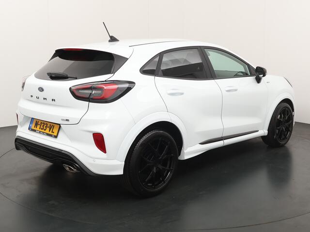 Ford PUMA 125PK EcoBoost Hybrid ST-Line | Navigatie | 18-inch | Black Pack | LED | Privacy glass |