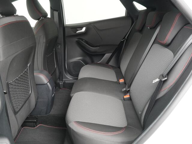 Ford PUMA 125PK EcoBoost Hybrid ST-Line | Navigatie | 18-inch | Black Pack | LED | Privacy glass |