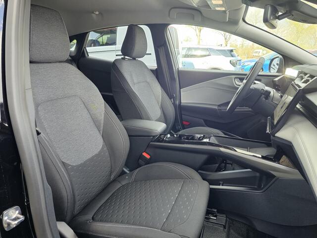 Ford PUMA Gen-E 44 kWh | SCI | Ford Voorraad | Winterpack | Comfortpack | Incl. 3.000,- Ford Voordeel | Rijklaar |